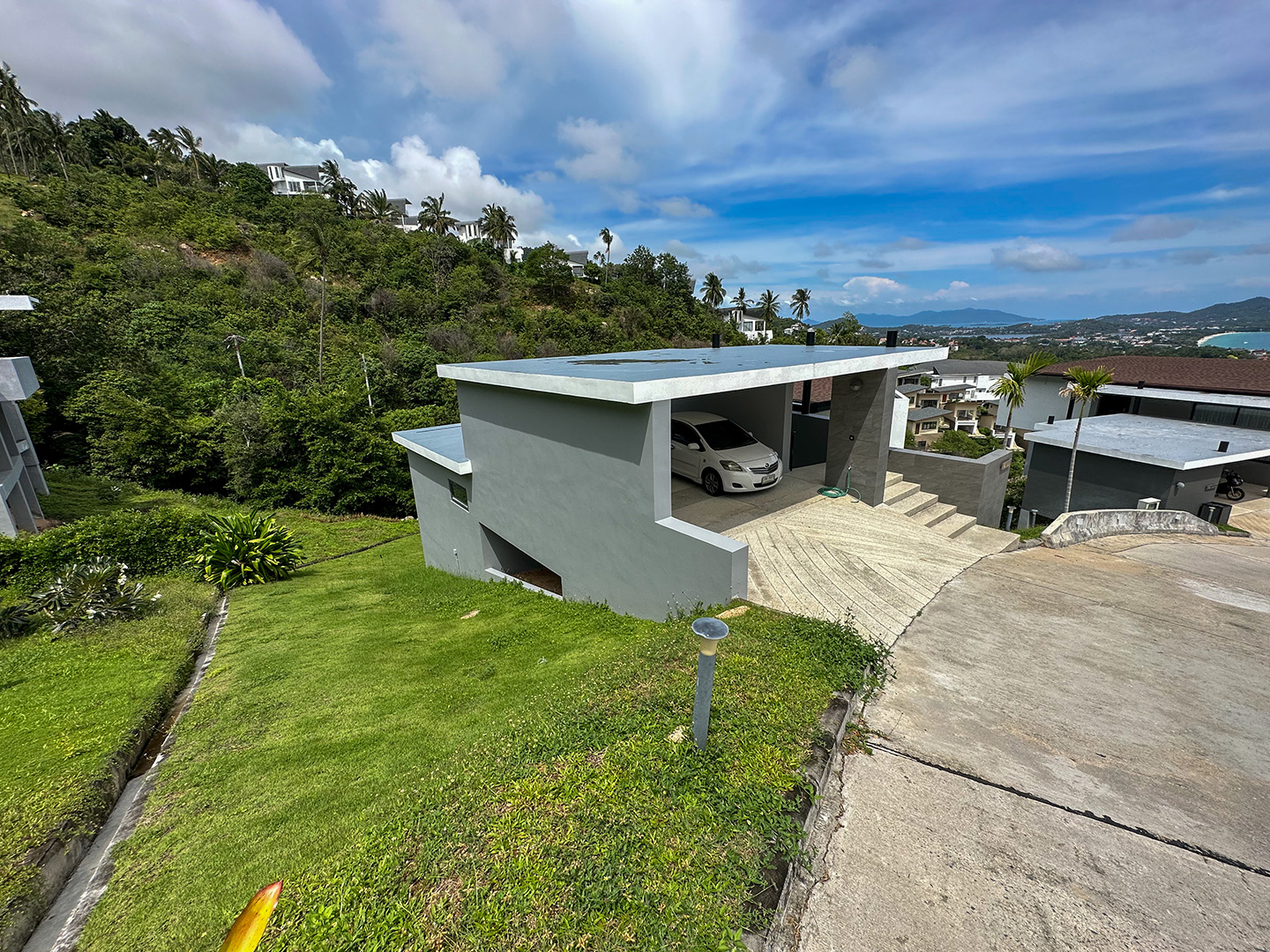 Verano Residence - Quality 4+1 Bedroom Seaview Pool Villa in Chaweng Noi for Sale