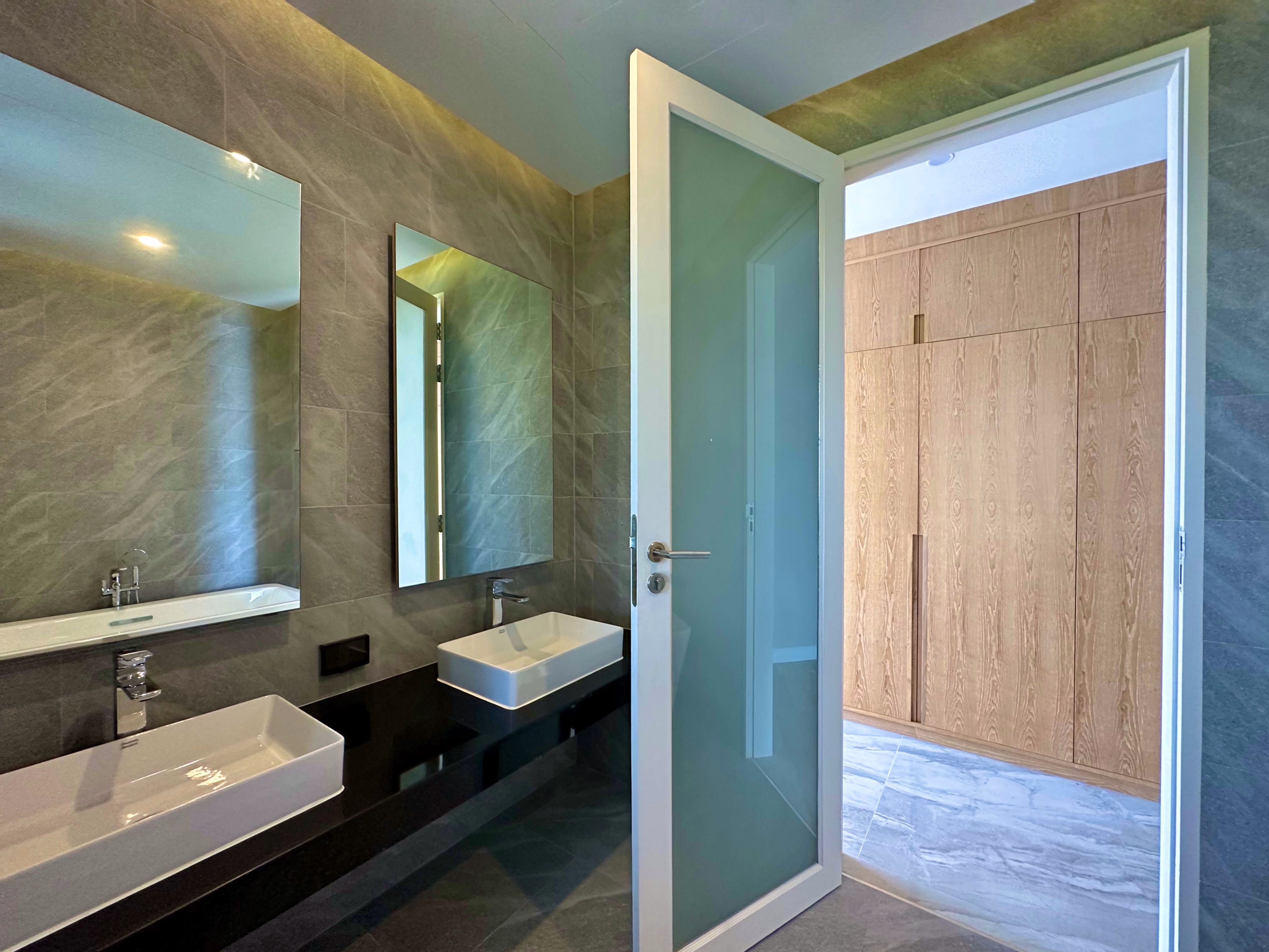 (SOLD) Villa Delapan - Traditional Tropical 3 Bedroom Seaview Pool Villa in Chaweng Noi For Sale