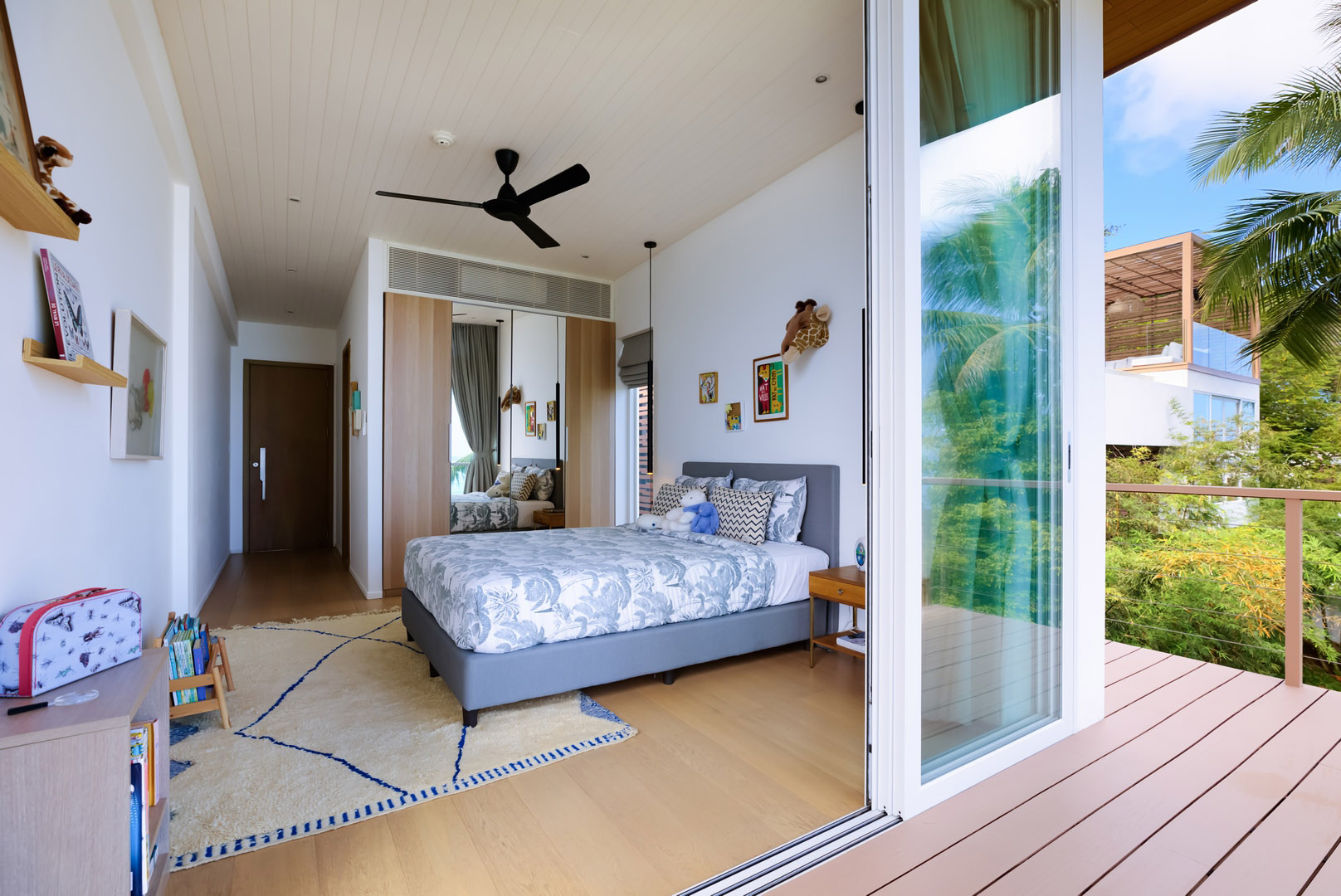 (SOLD) Pacific Palisade - Contemporary Tropical 4 Bedroom Seaview Pool Villas in Bang Por 