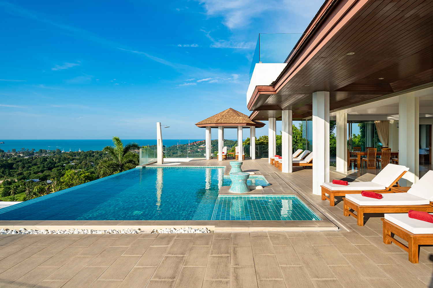 (PRICE REDUCED!) Narai Kiri Villa – Spacious 5 Bedroom Seaview Pool Villa in Plai Laem for sale