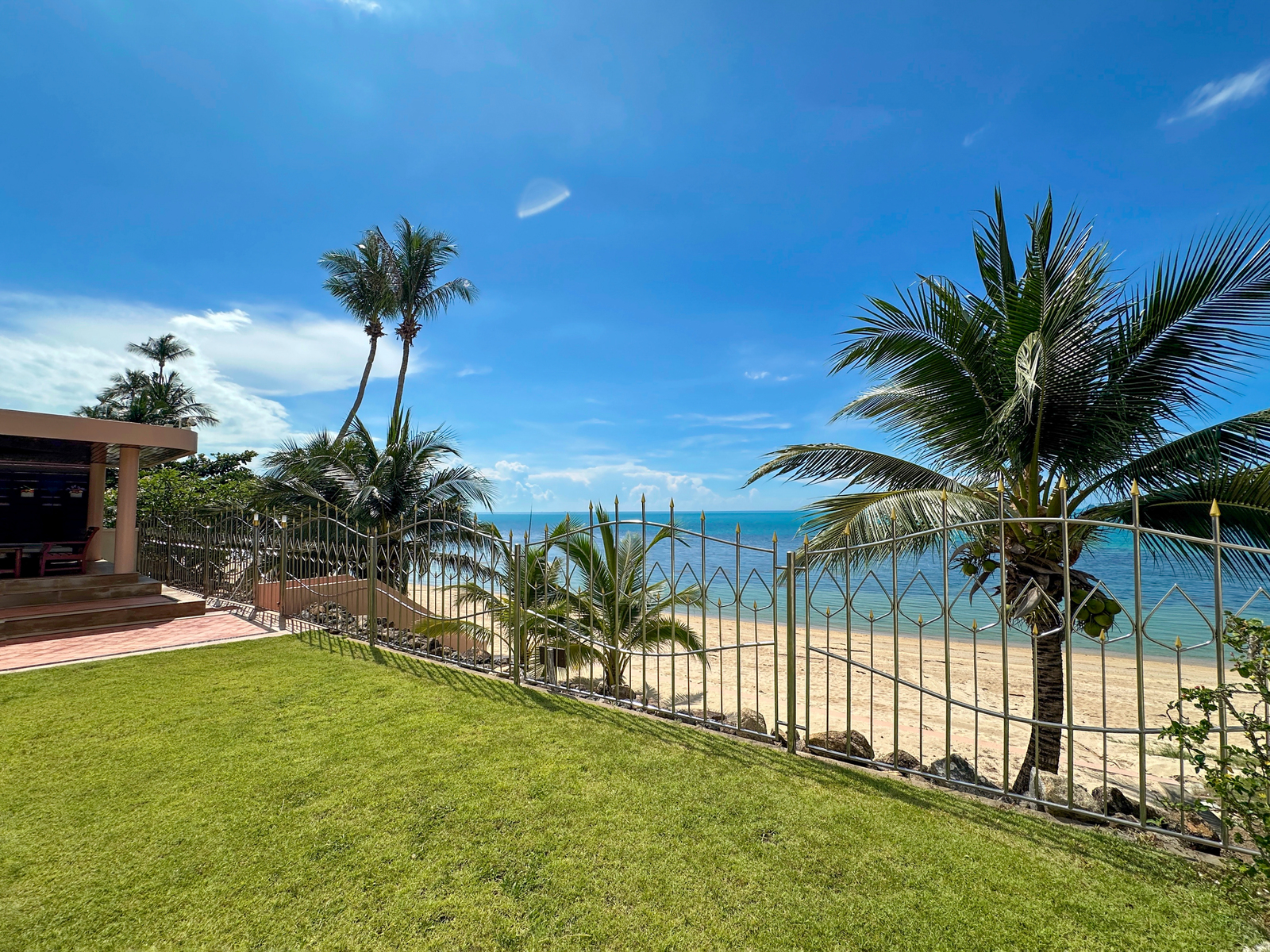 (PRICE REDUCED!) Rare Opportunity 9-Bedroom Beachfront Villa with Redevelopment Potential in Bangpor