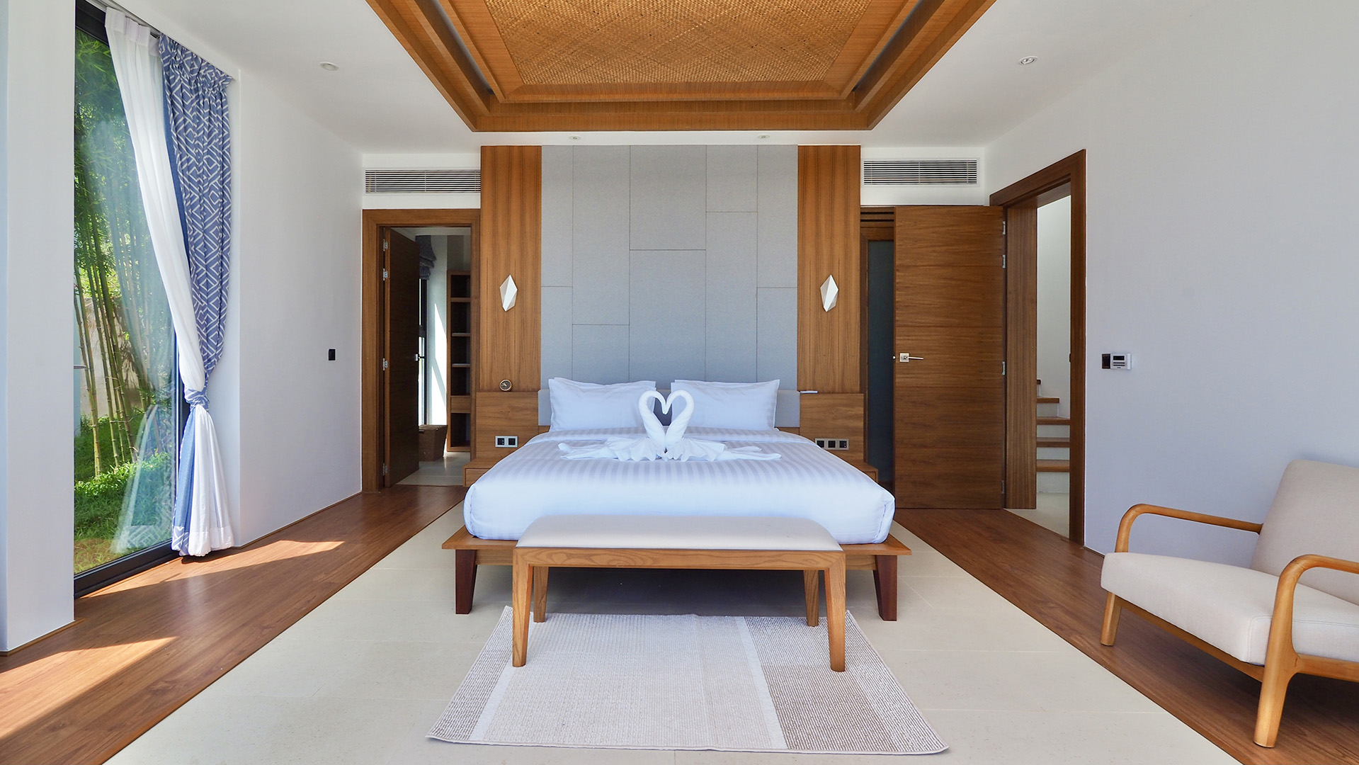 (PRICE REDUCED!) Darika Residence B3 - Grandeur 4 Bedroom Seaview Pool Villa in Bang Por for sale