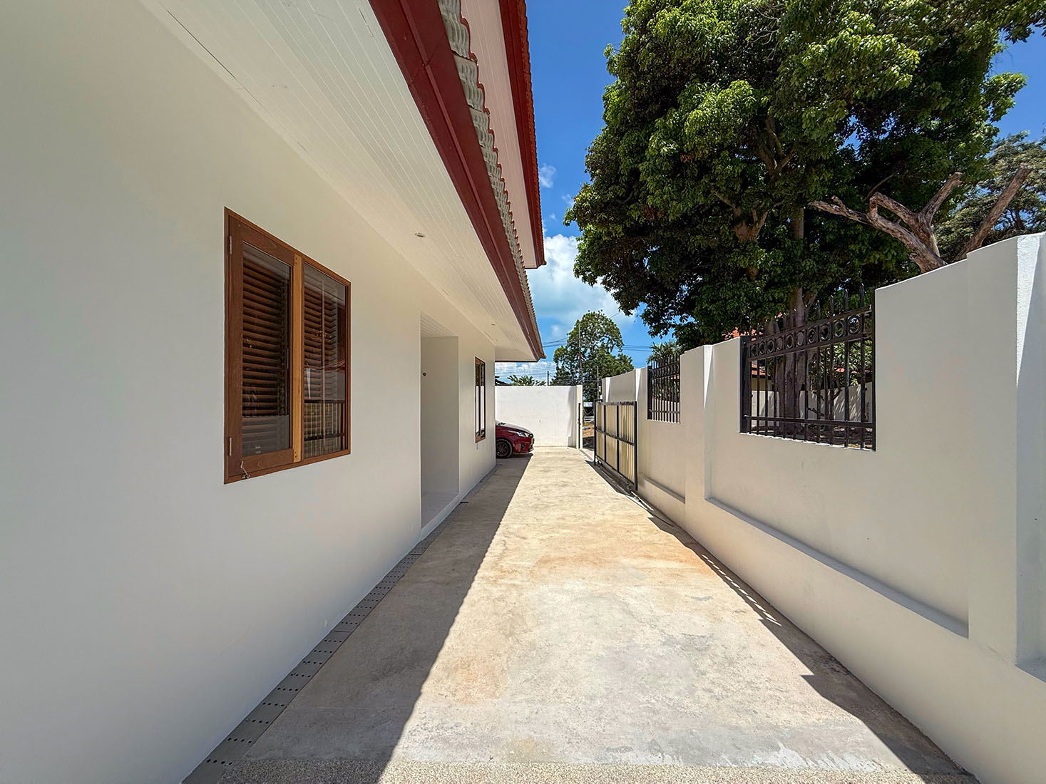 Newly Renovated Beachside 4 Bedroom Teak Pool Villa in Thongson Bay Villas for sale: Newly Renovated Beachside 4 Bedroom Teak Pool Villa in Thongson Bay Villas for sale