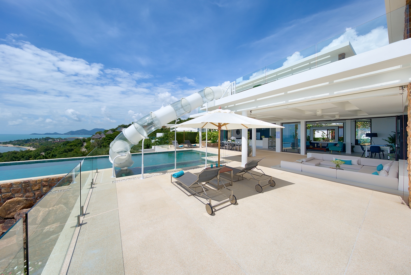 Villa Turquoise – Luxury 4 Bedroom Seaview Villa in North Chaweng for sale