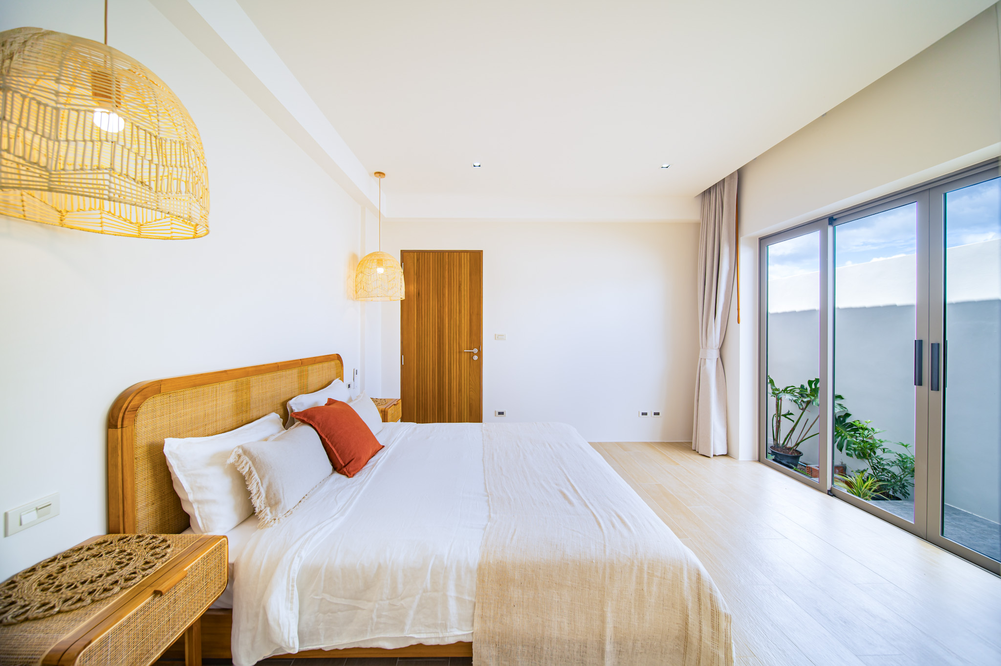 Villa Bocami - Balinese Beachside 3 Bedroom Garden Pool Villa in Bangrak for sale