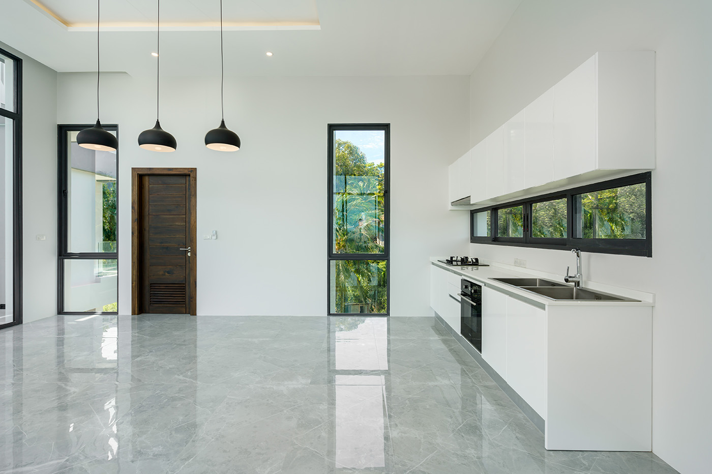 Spanking-New 4 Bedroom Seaview Pool Villa in Bang Por for sale