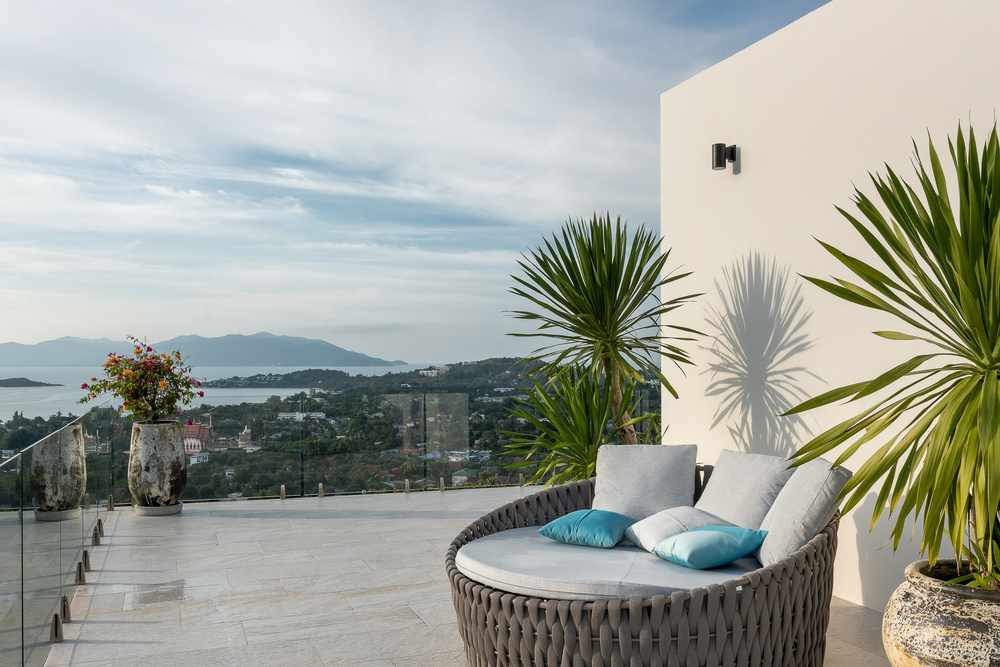 Modern 4 Bedroom Seaview Pool Villa in Plai Laem for sale