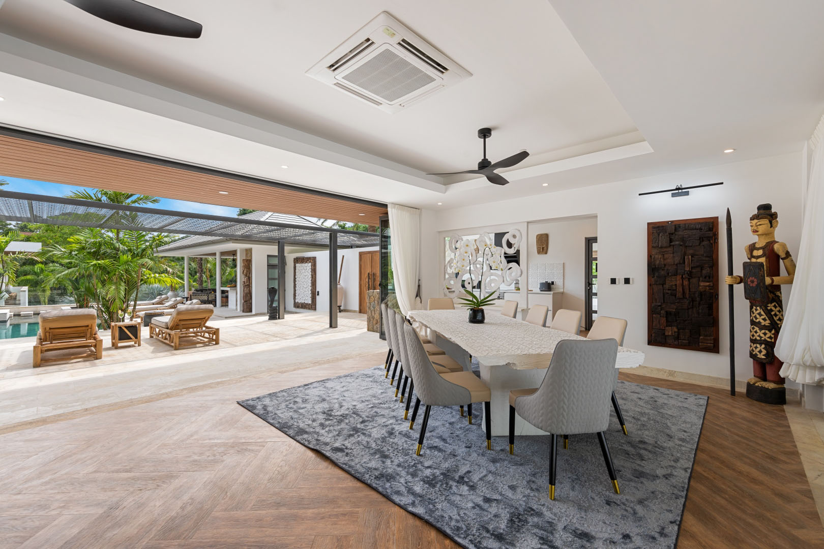 Villa Riverside – Luxury 5 Bedroom Balinese Tropical Retreat in Maenam for sale: Villa Riverside – Luxury 5 Bedroom Balinese Tropical Retreat in Maenam for sale