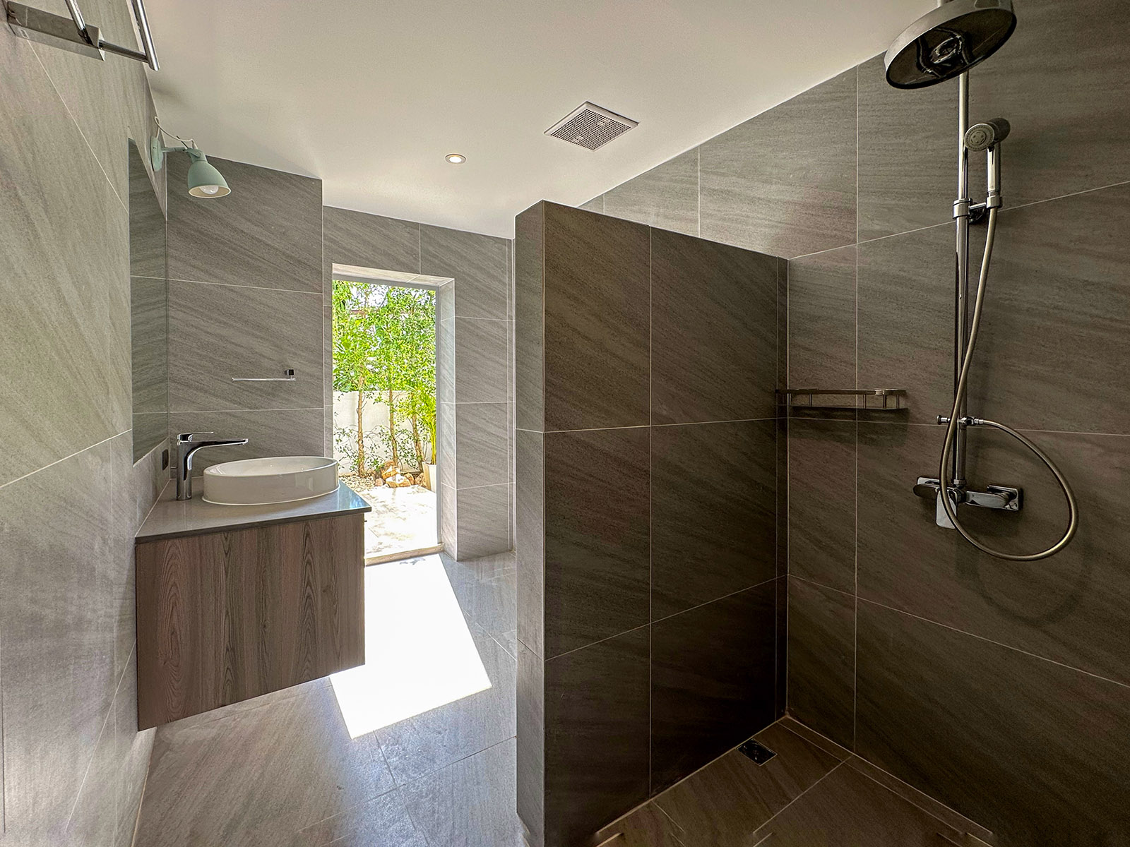 (SOLD) Sanctuary 3 Bedroom Garden Pool Villa in Plai Laem for sale
