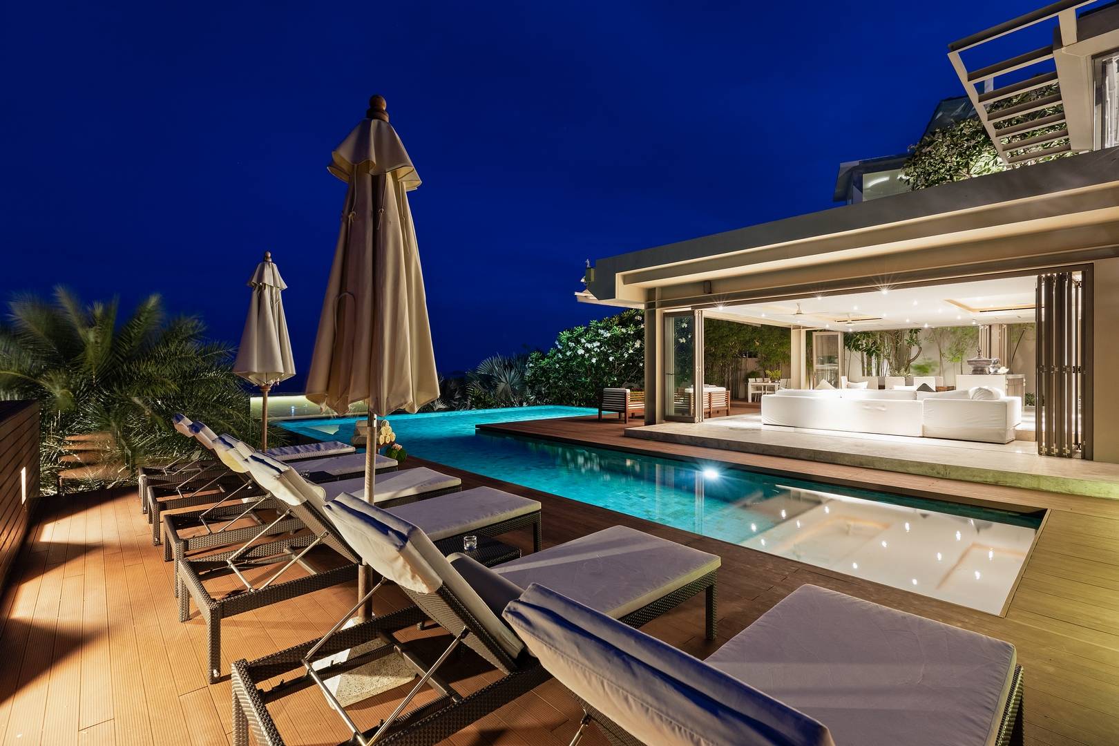 Napa Villa - Contemporary 4 Bedroom Seaview Pool Villa in North Chaweng for sale