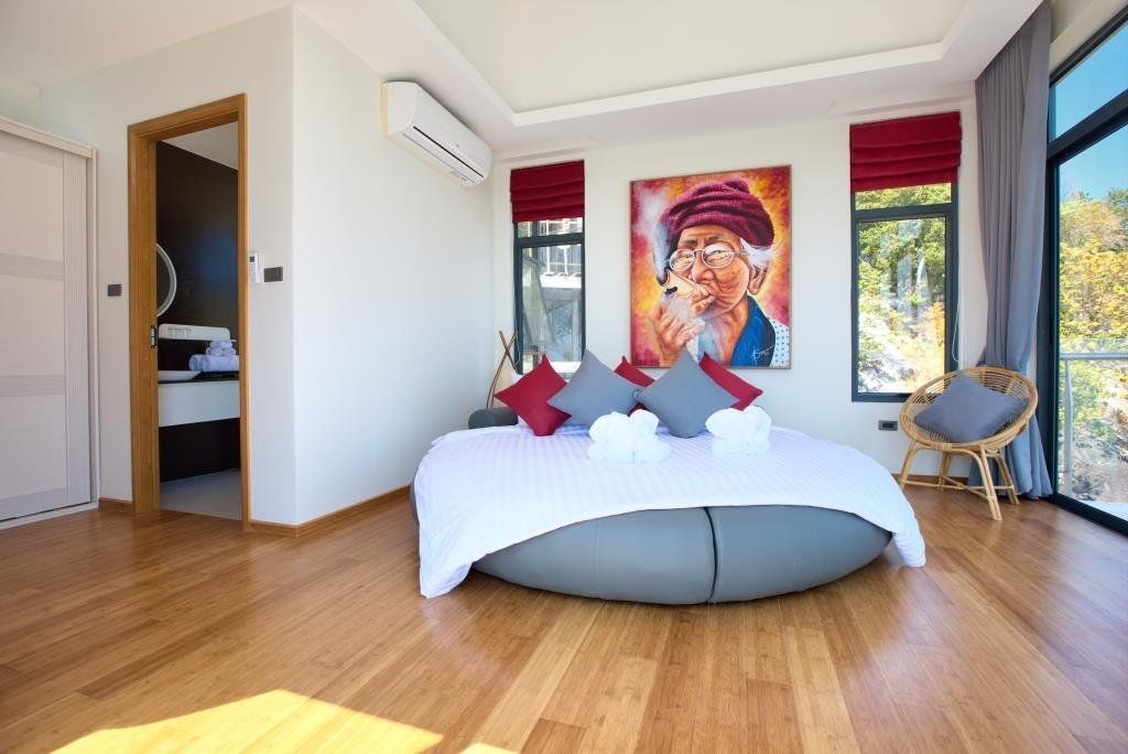 Villa Seawadee – Modern 4 Bedroom Seaview Pool Villa in Chaweng Noi for sale