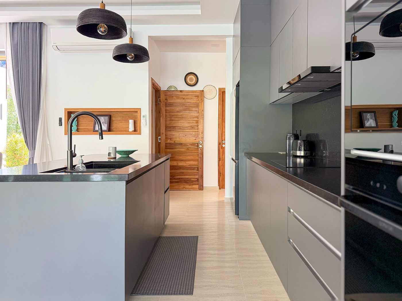 Villa Acacia  - Premium 5 Bedroom Mountain View Pool Villa + 2 Development Plots in Lamai for Sale