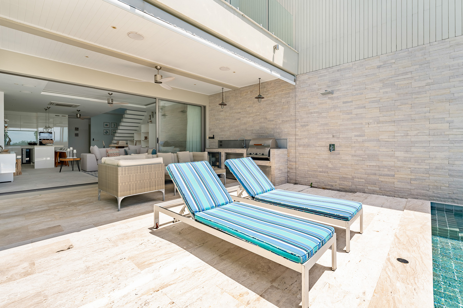 Nautical 4+1 Bedroom Seaview Semi-Detached Pool Villa in Plai Laem for sale