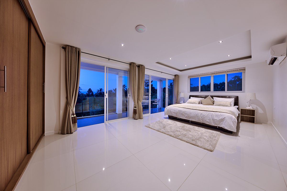 (SOLD) Villa White Lotus - Luxury 7 bedroom Seaview Villa in Maenam for sale
