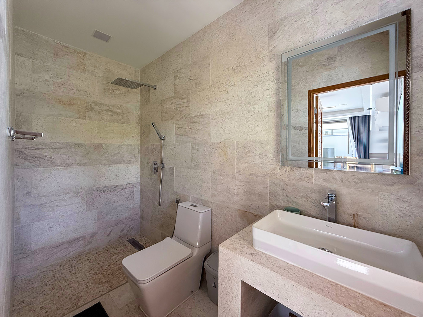 Villa Acacia  - Premium 5 Bedroom Mountain View Pool Villa + 2 Development Plots in Lamai for Sale