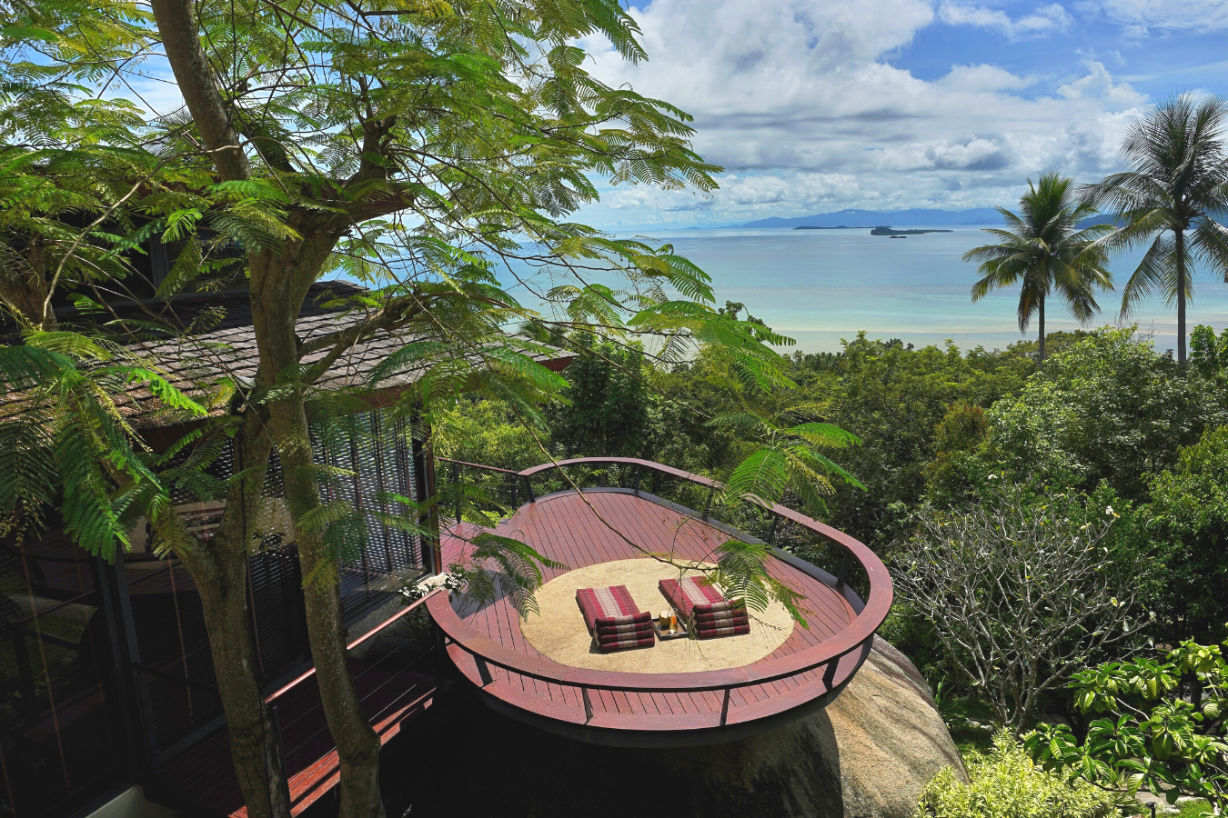 L2 Residence – Lavish 4 Bedroom Seaview Pool Villa in Laem Set for Sale