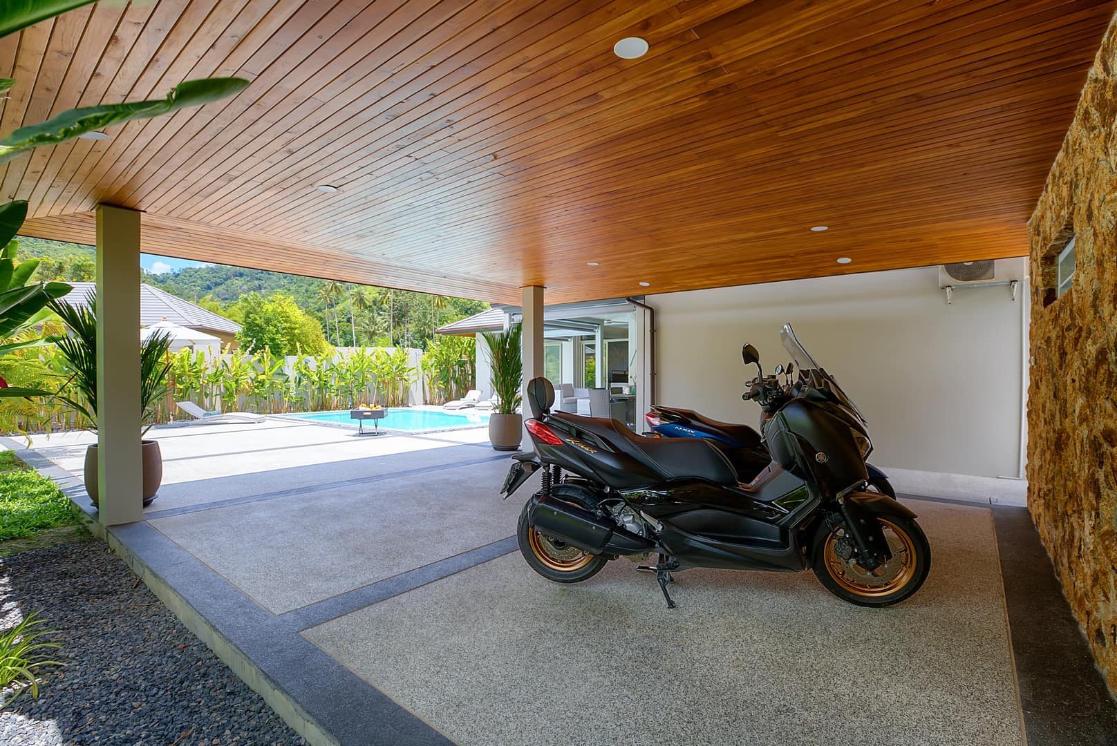 (SOLD) Villa Saona 1 – Chic 3 Bedroom Pool Villa in Lamai for Sale