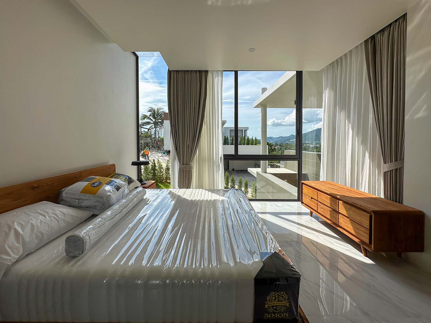 Samui Hillside Village – 3 Bedroom Mountain-view Pool Villa in Bophut for sale 