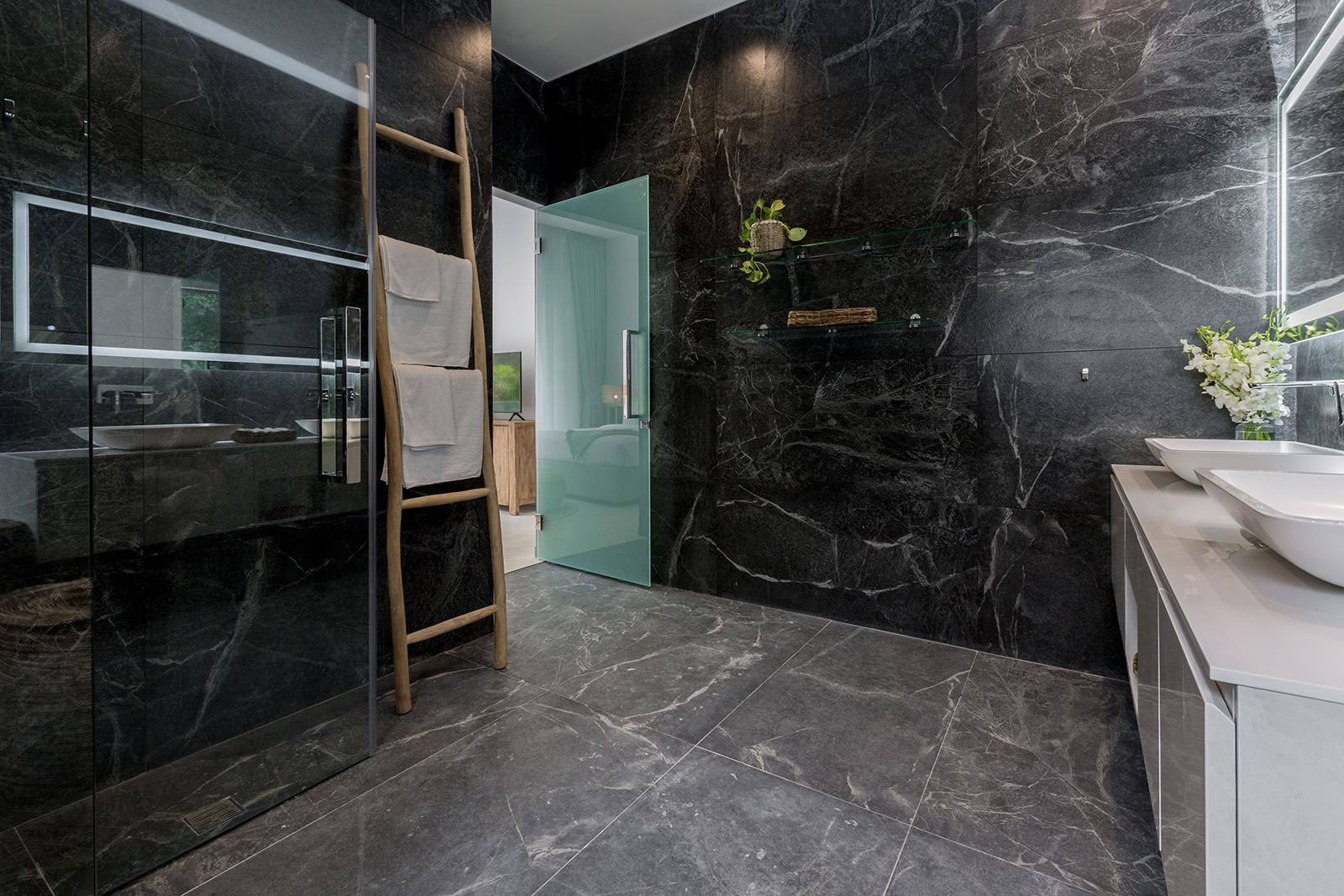 Vova Village – Harmonious 3 Bedroom Garden Pool Villa in Chaweng for Sale