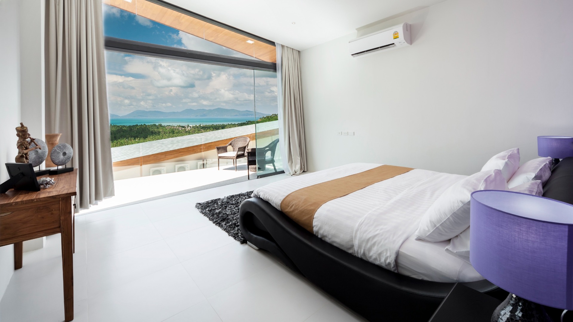 Supreme 4+1 Bedroom Seaview Pool Villa in Maenam for Sale