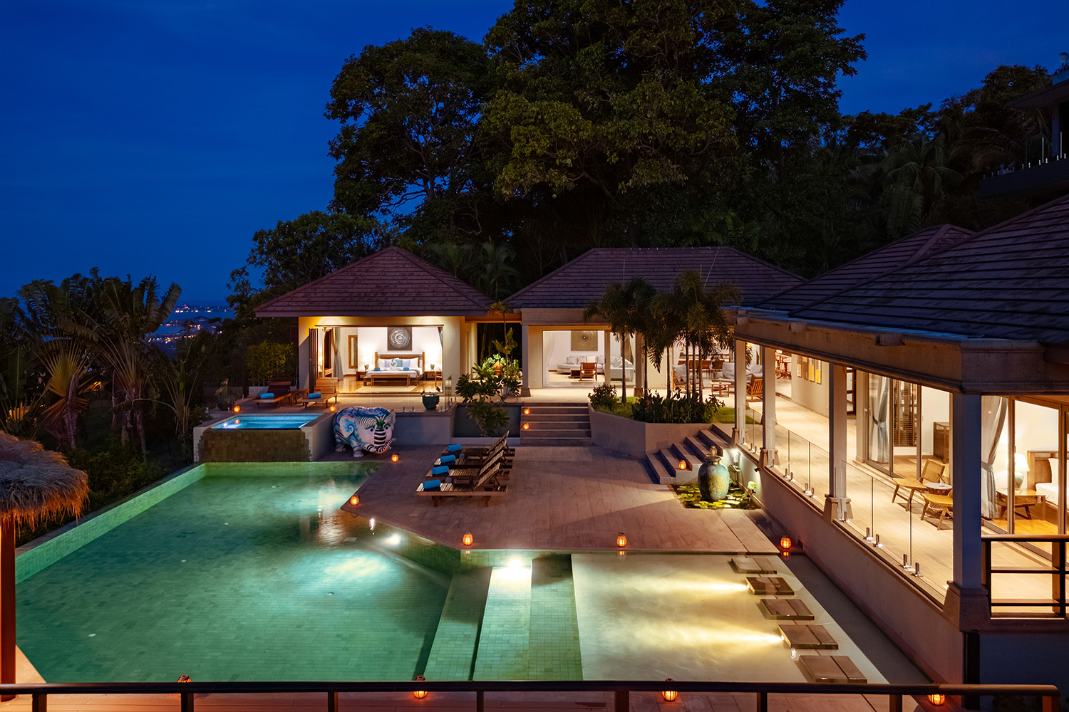 Baan Faa Sai – Renovated 5 Bedroom Seaview Pool Villa in Bangpor for Sale