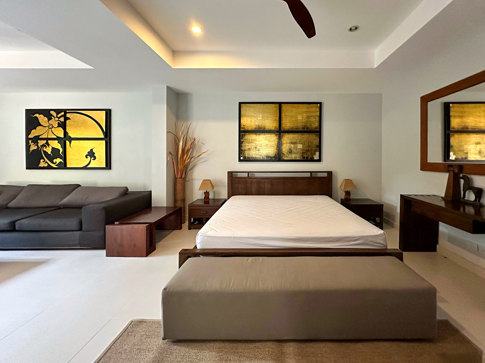 (PRICE REDUCED!) Contemporary 4 Bedroom Seaview Villa in Plai Laem for sale