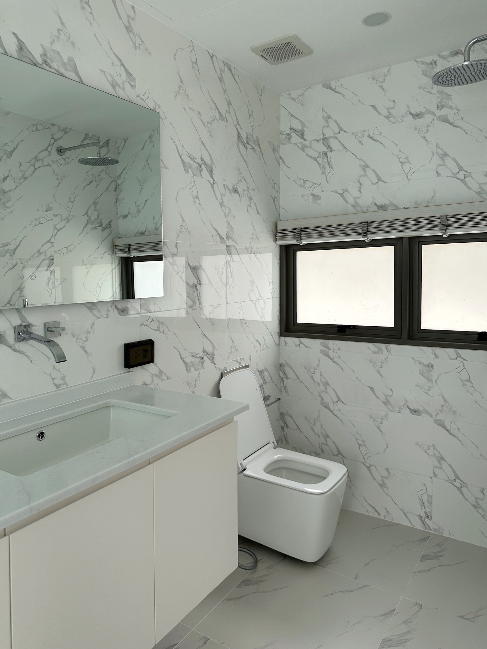 (SOLD) Urbane 3 Bedroom Semi-detached Seaview Pool Villa in Chaweng Noi for sale