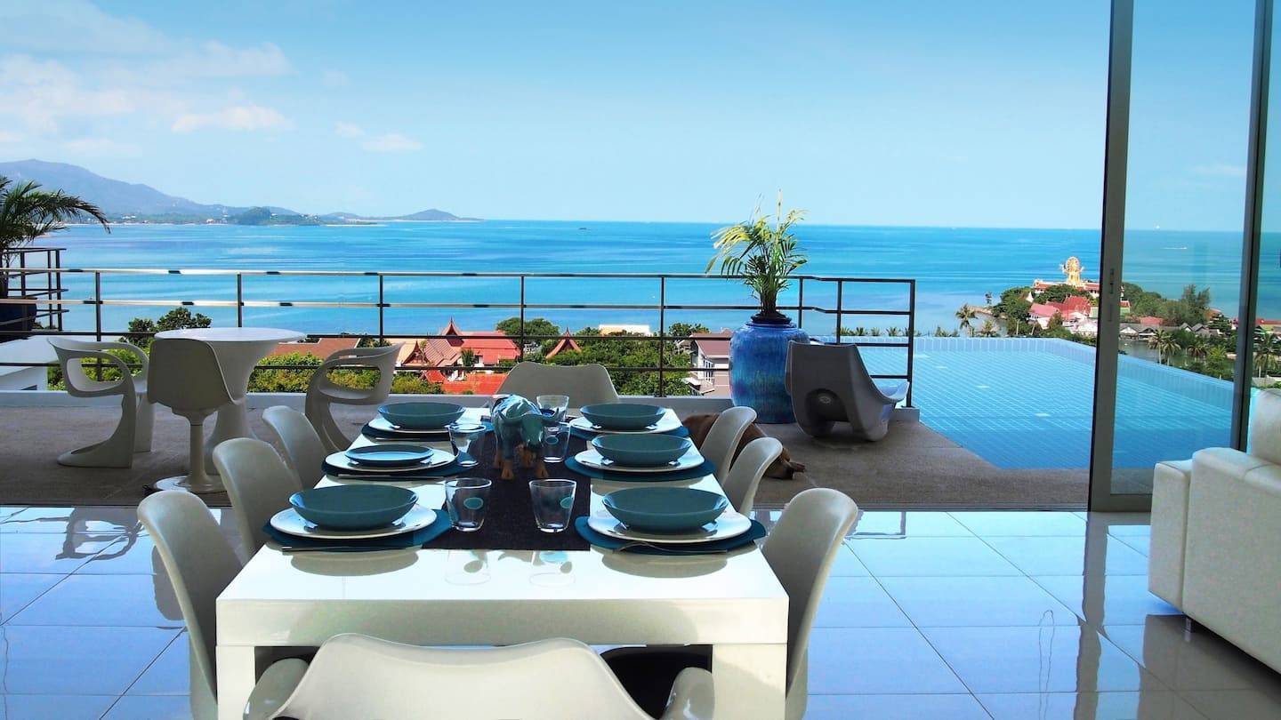 (SOLD) Luxury 4 bedroom Seaview Pool villa in Unique Residence for sale