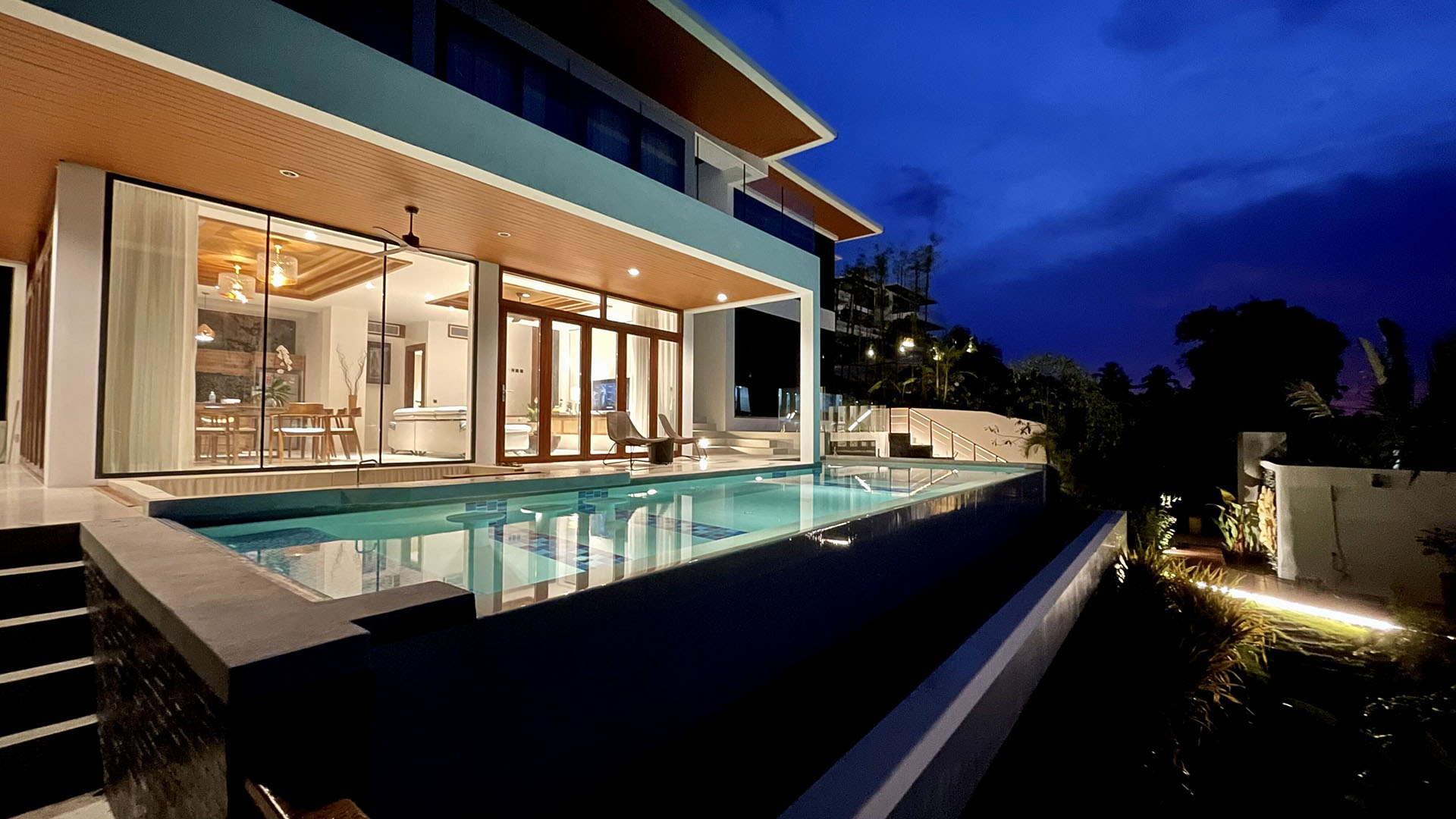 (PRICE REDUCED!) Darika Residence A3 - Deluxe 4 Bedroom Seaview Pool Villa in Bang Por for sale