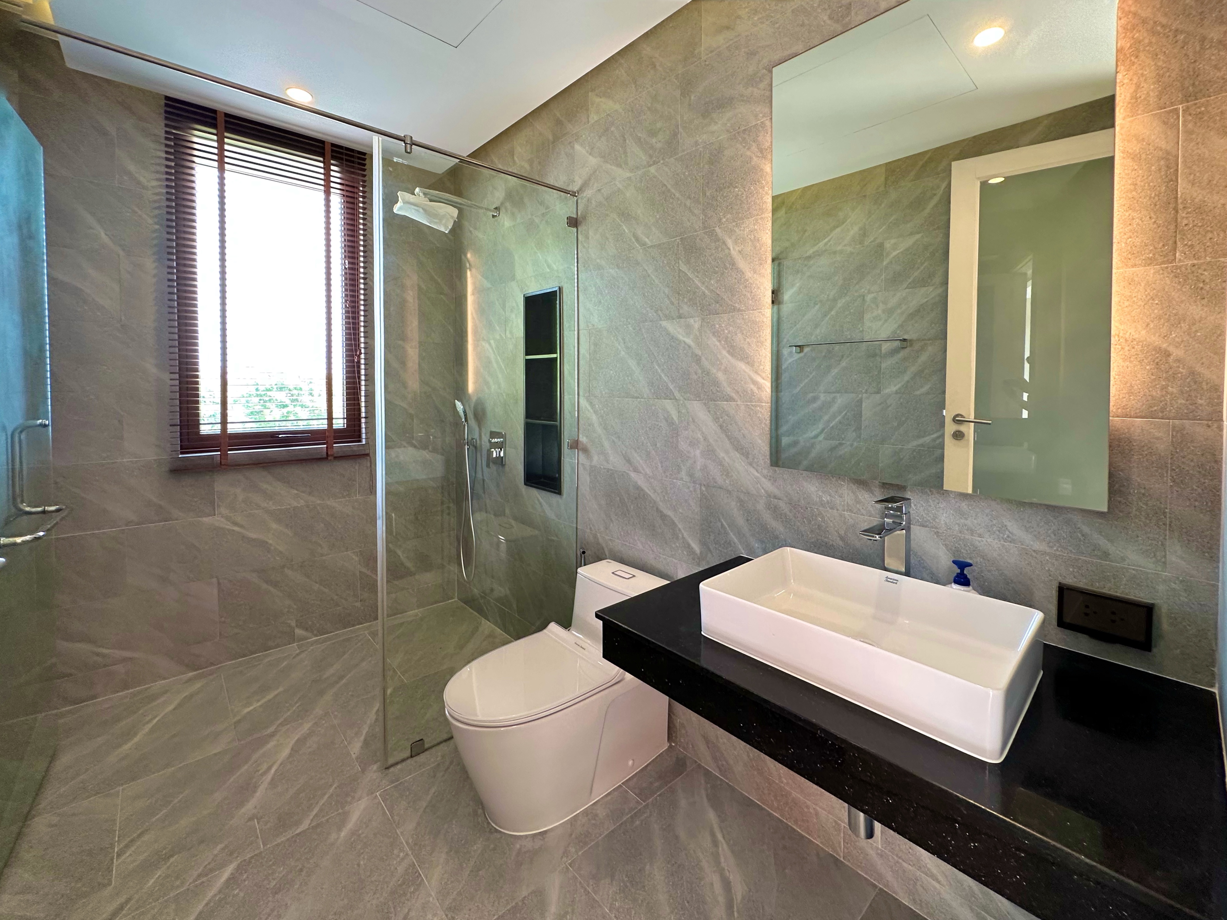 (SOLD) Villa Tujuh - Traditional Tropical 3 Bedroom Seaview Pool Villa in Chaweng Noi For Sale