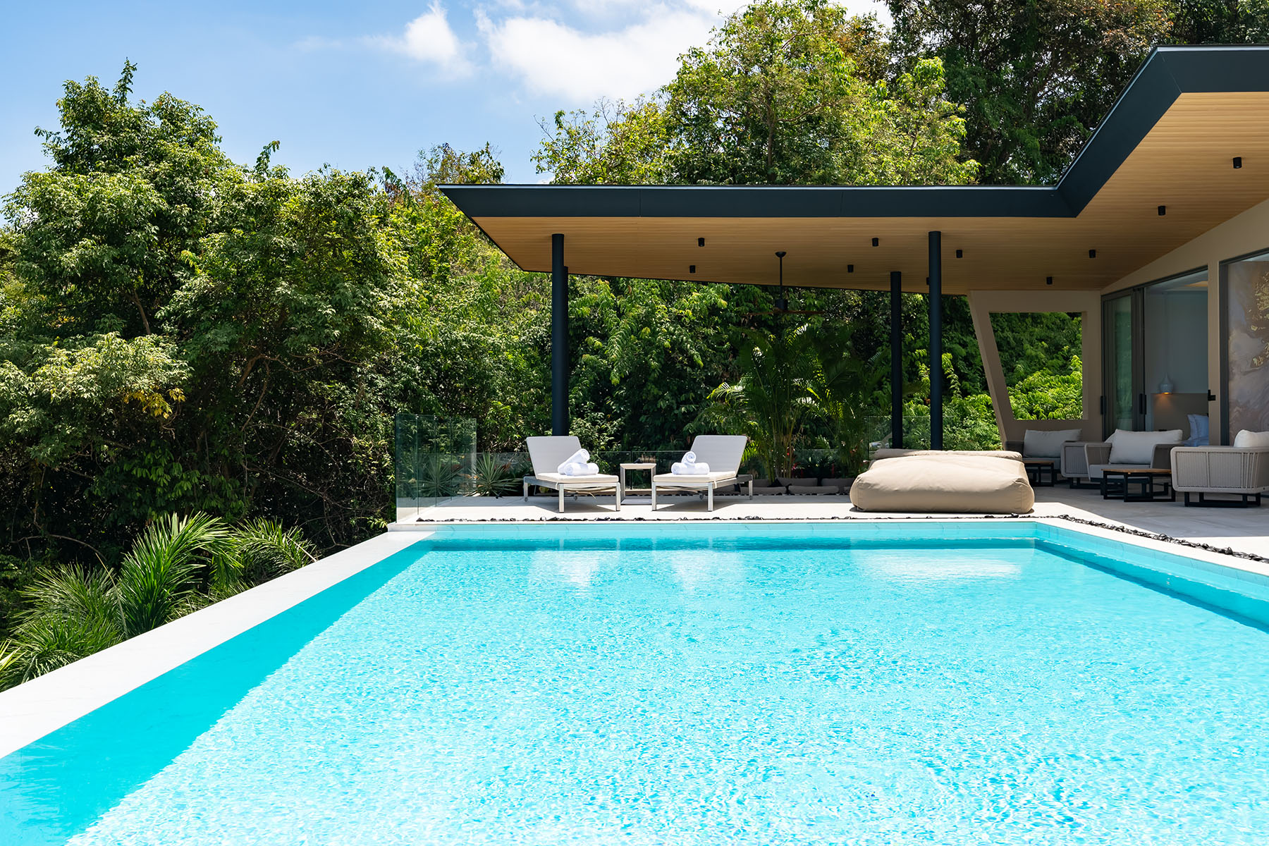 (SOLD) Villa Kelapa – Exquisite 4 Bedroom Seaview Pool Villa in Bophut for sale