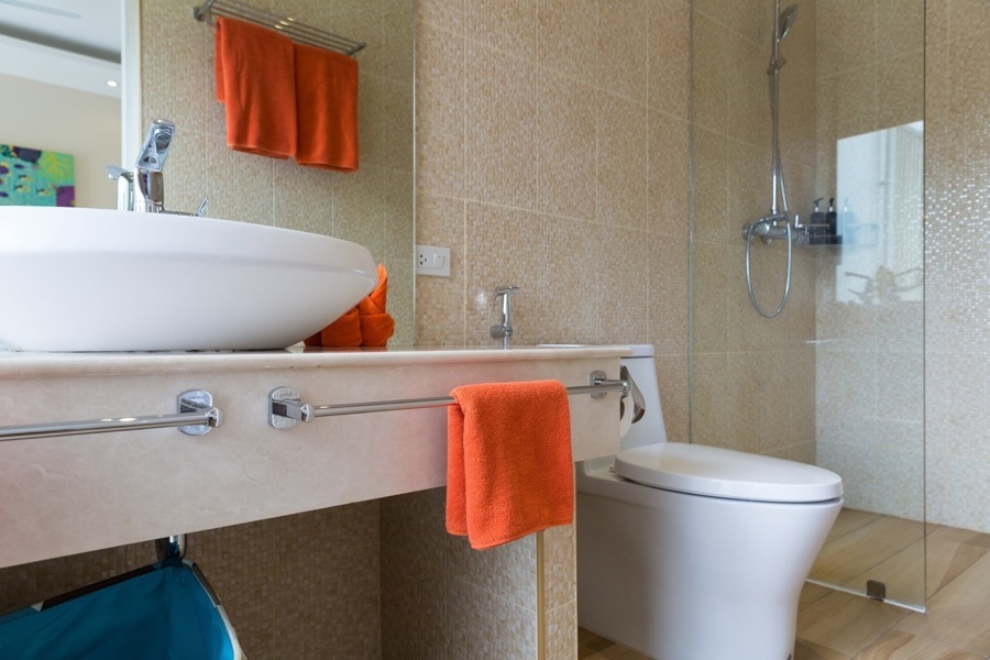 Villa Mojito – Beachside 5 Bedroom Pool Villa in Ban Tai for sale