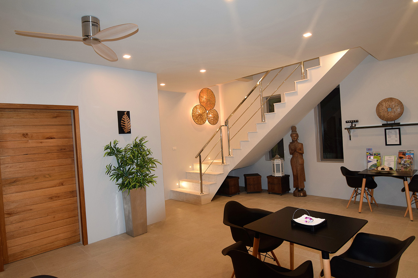 Charismatic 11-Room Resort for sale in Lamai, Koh Samui