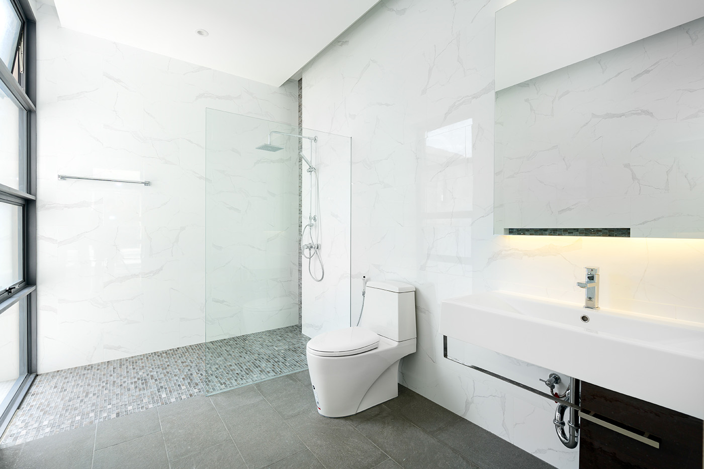 Brand-New 4 Bedroom Seaview Pool Villa in Bang Por for sale