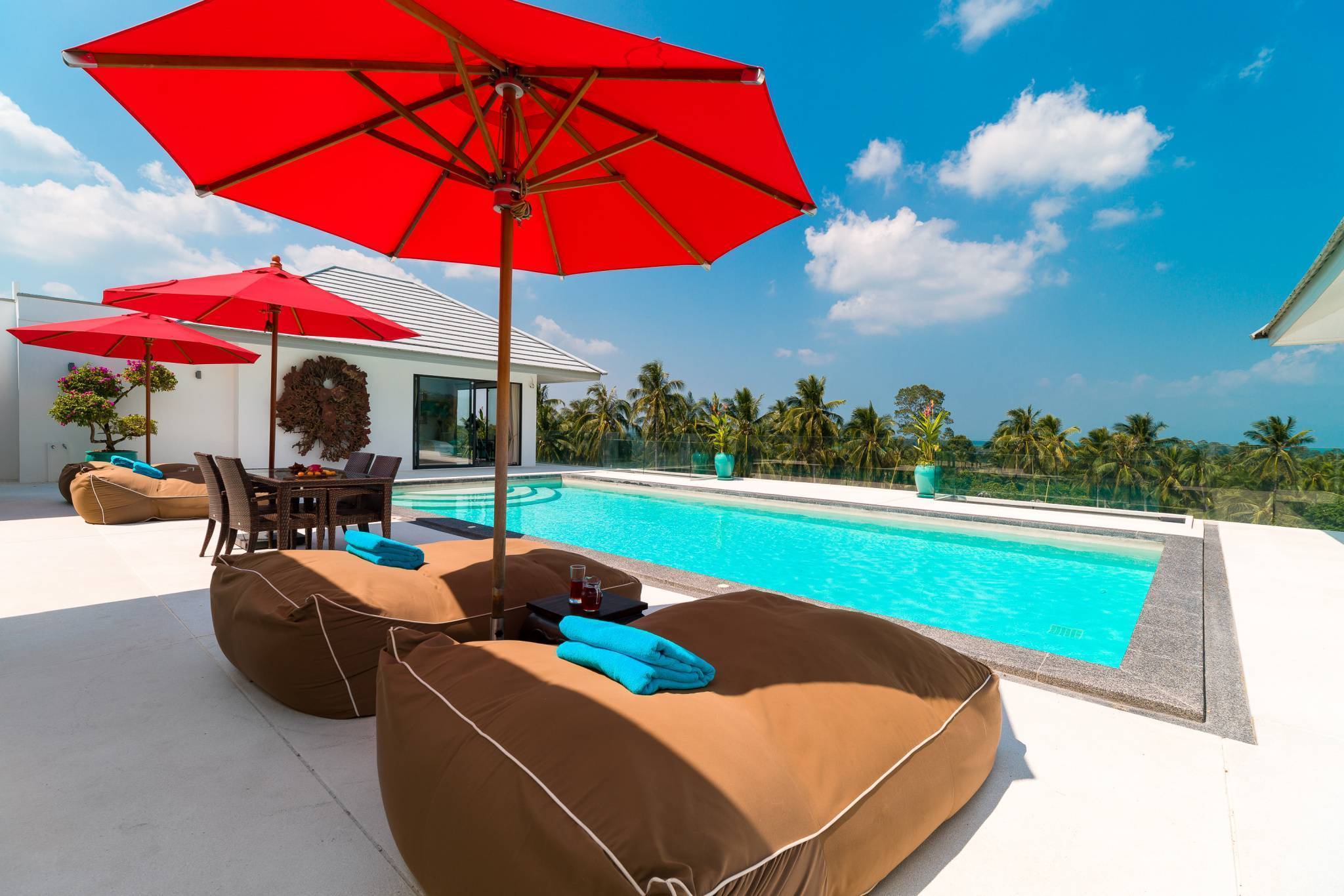 (SOLD) Villa White Lotus - Luxury 7 bedroom Seaview Villa in Maenam for sale