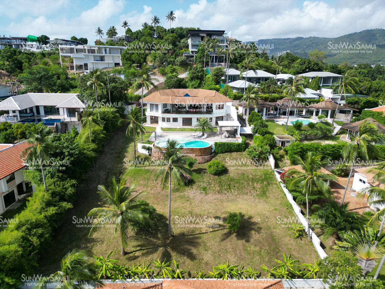 (SOLD) Villa Nirvana - Spacious 5 Bedroom Seaview Villa in Bangrak for sale