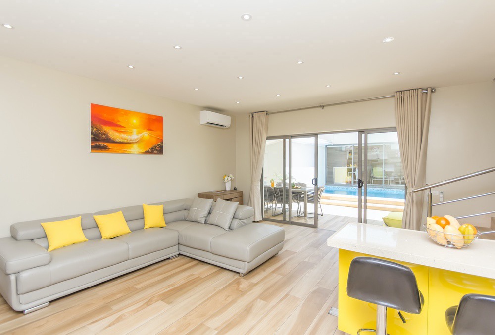 Villa Limoncello – Beachside 3 Bedroom Pool Villa in Ban Tai for sale