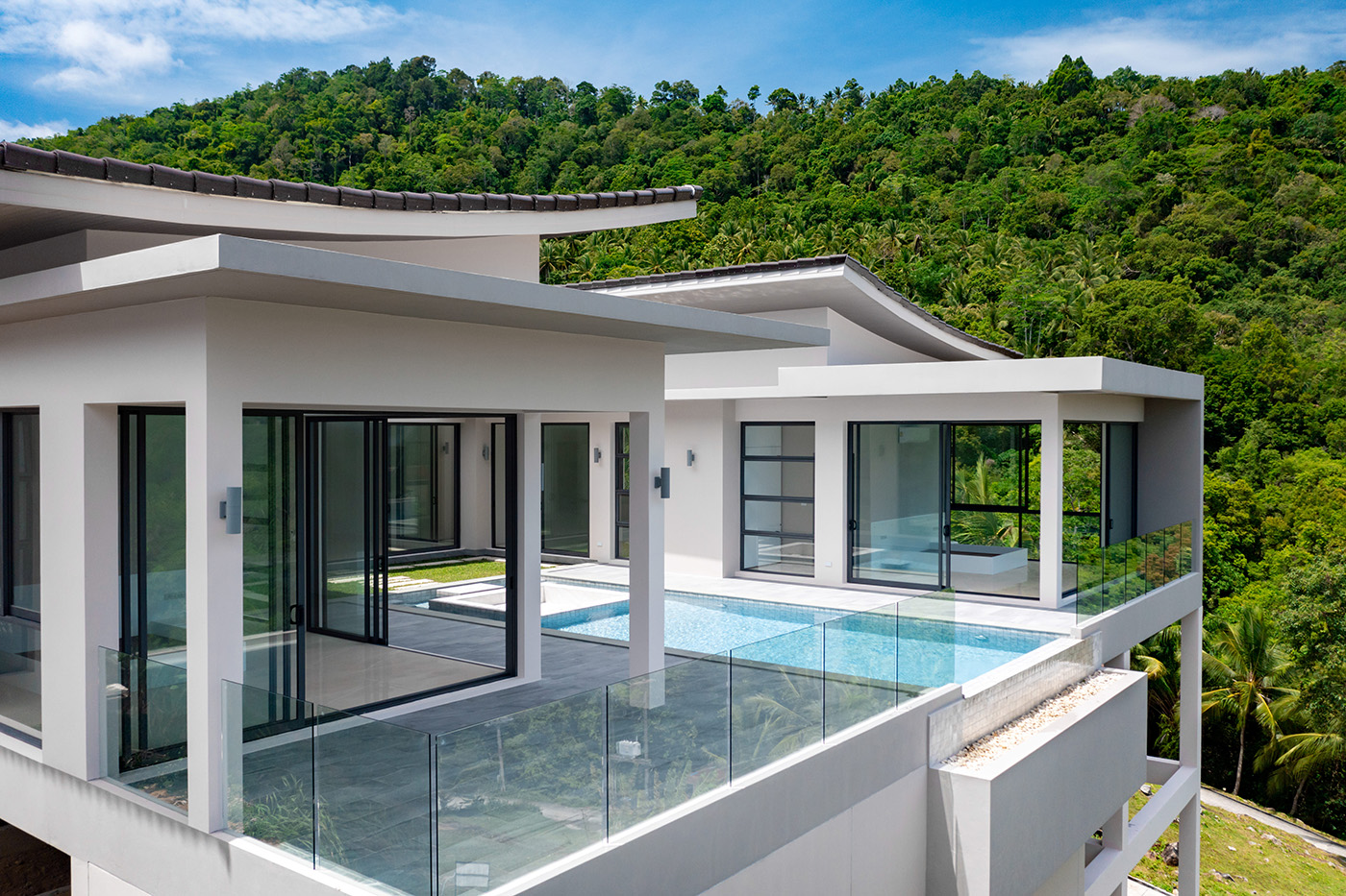 Brand-New 4 Bedroom Seaview Pool Villa in Bang Por for sale: Brand-New 4 Bedroom Seaview Pool Villa in Bang Por for sale