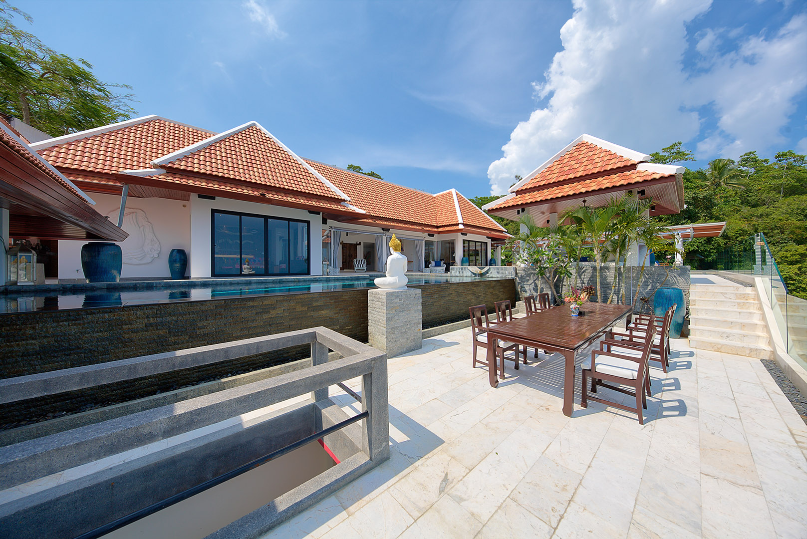 Massive 7 Bedroom Seaview Pool Villa in Taling Ngam for sale: Massive 7 Bedroom Seaview Pool Villa in Taling Ngam for sale