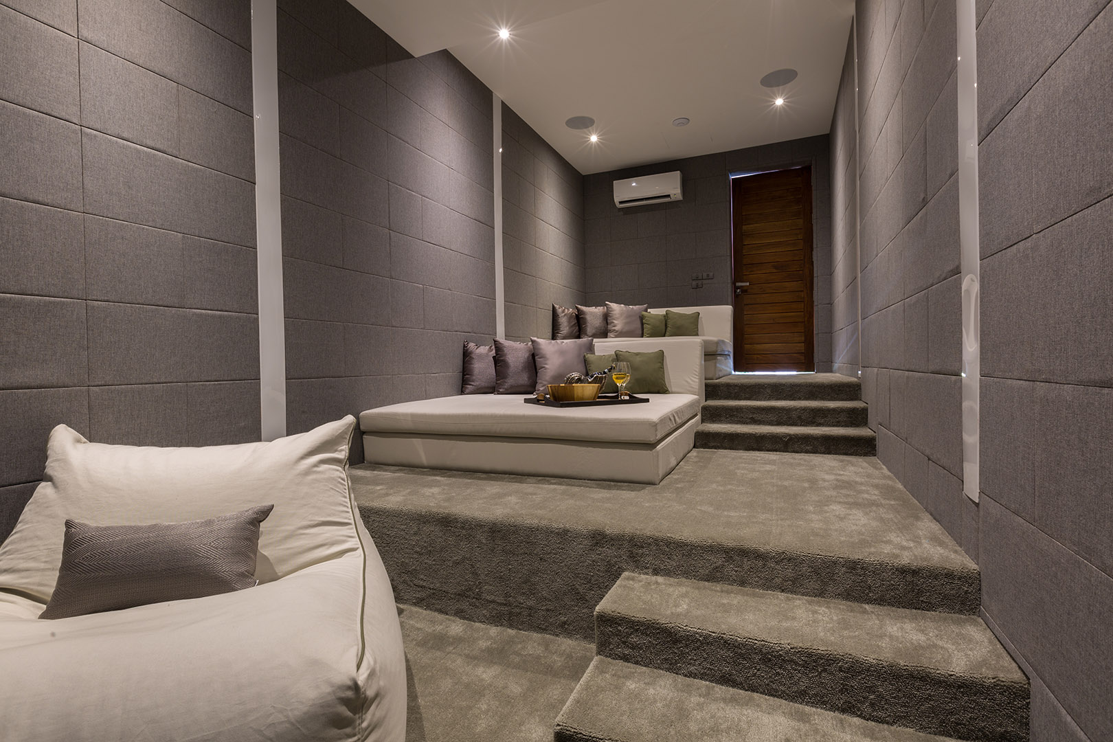 Villa Sea Renity - Ultra-Luxury 7 Bedroom Beachfront Villa in Laem Sor for Sale