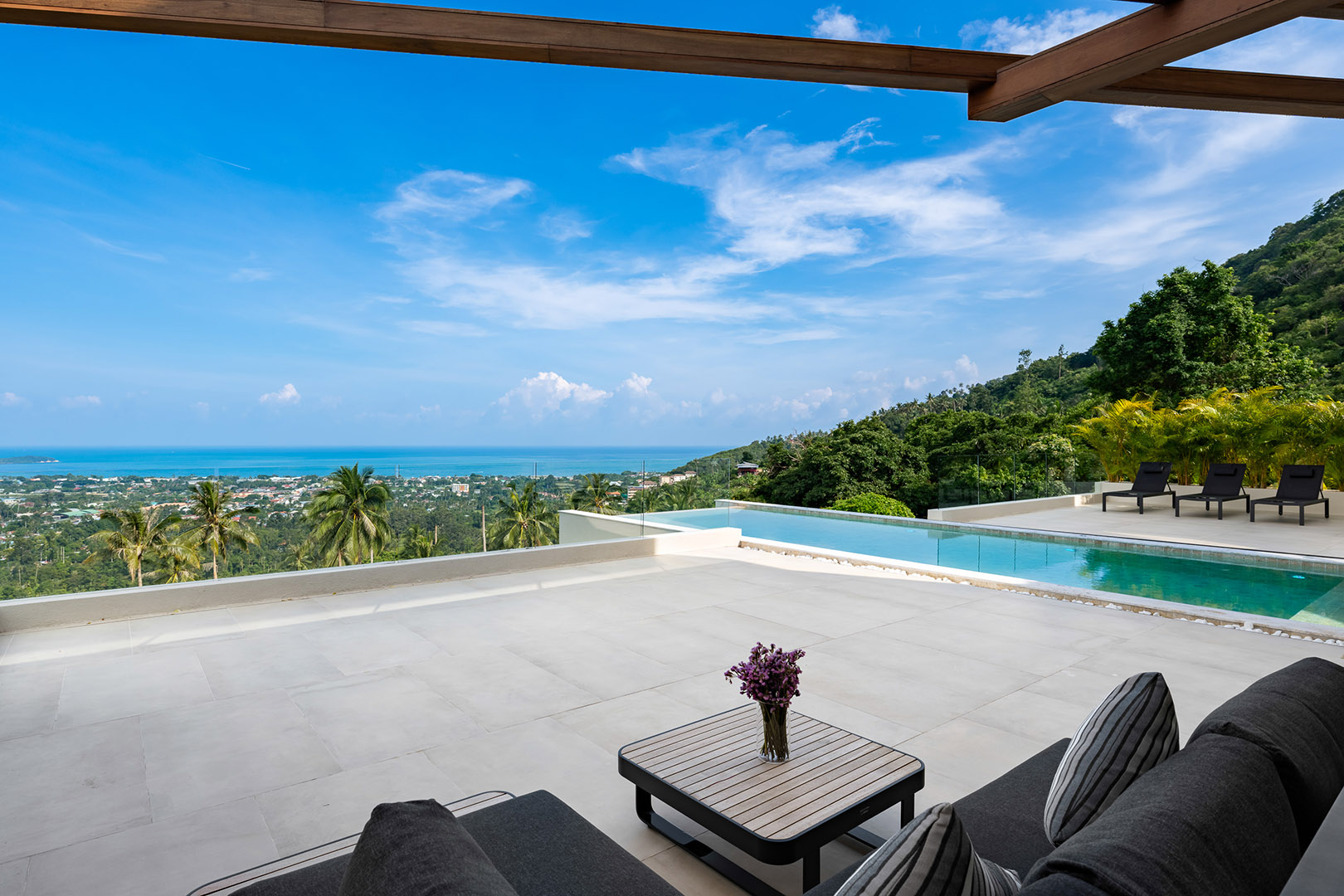 (PRICE REDUCED!) Villa Azure – Mediterranean 5 Bedroom Seaview Pool Villa in Chaweng for sale: Villa Azure – Mediterranean 5 Bedroom Seaview Pool Villa in Chaweng for sale
