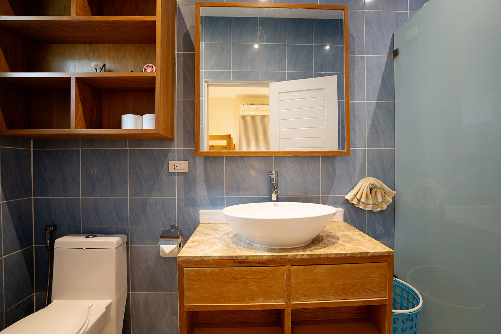 Indu Sunset – Comfortable 4 Bedroom Beachfront Pool Villa in Bang Makham for sale: Indu Sunset – Comfortable 4 Bedroom Beachfront Pool Villa in Bang Makham for sale