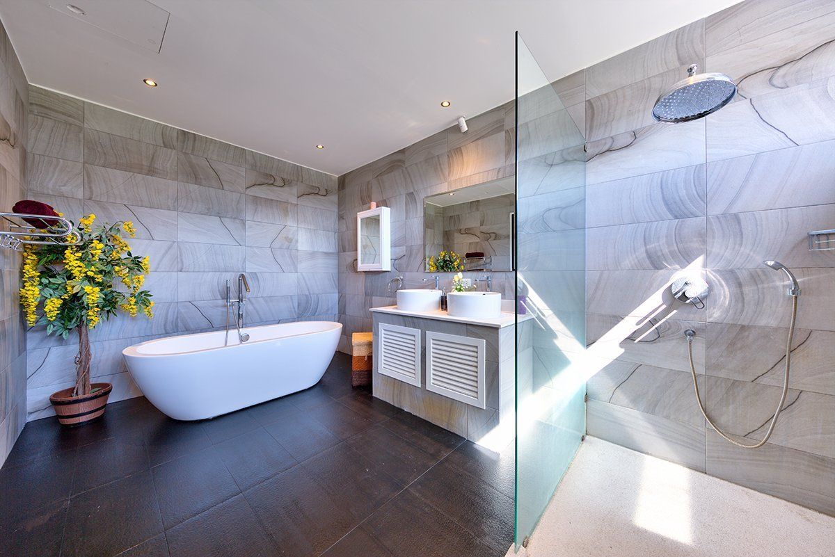 (SOLD) Villa White Lotus - Luxury 7 bedroom Seaview Villa in Maenam for sale
