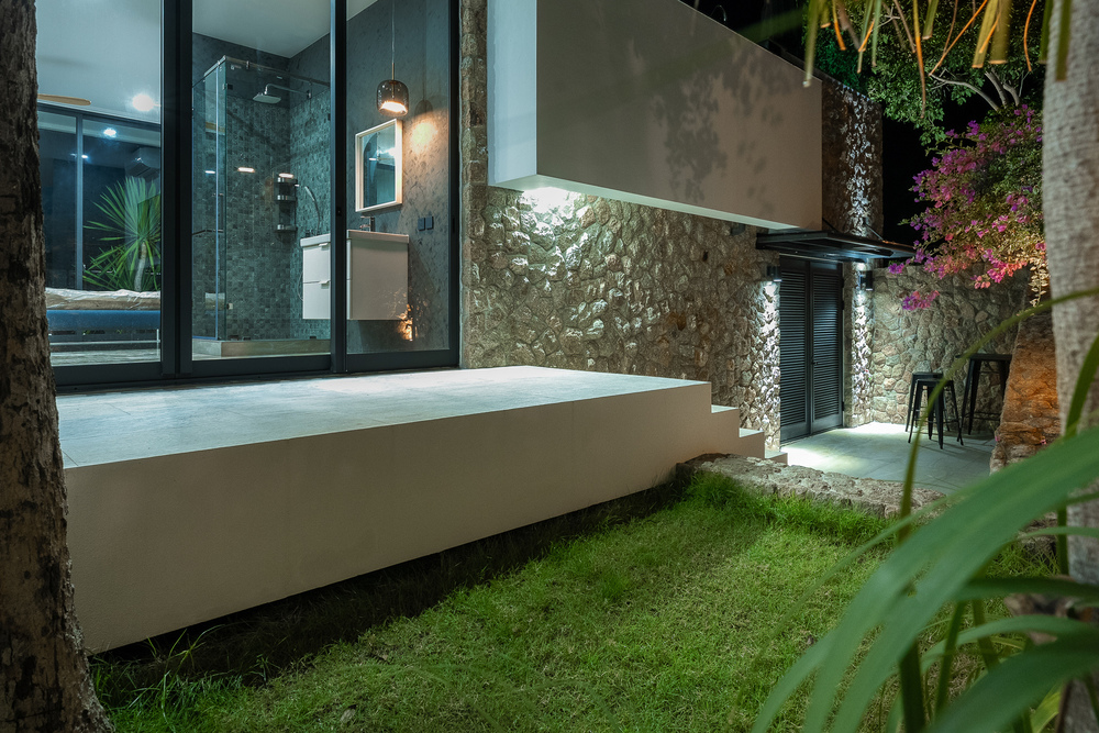 Modern 4 Bedroom Seaview Pool Villa in Plai Laem for sale