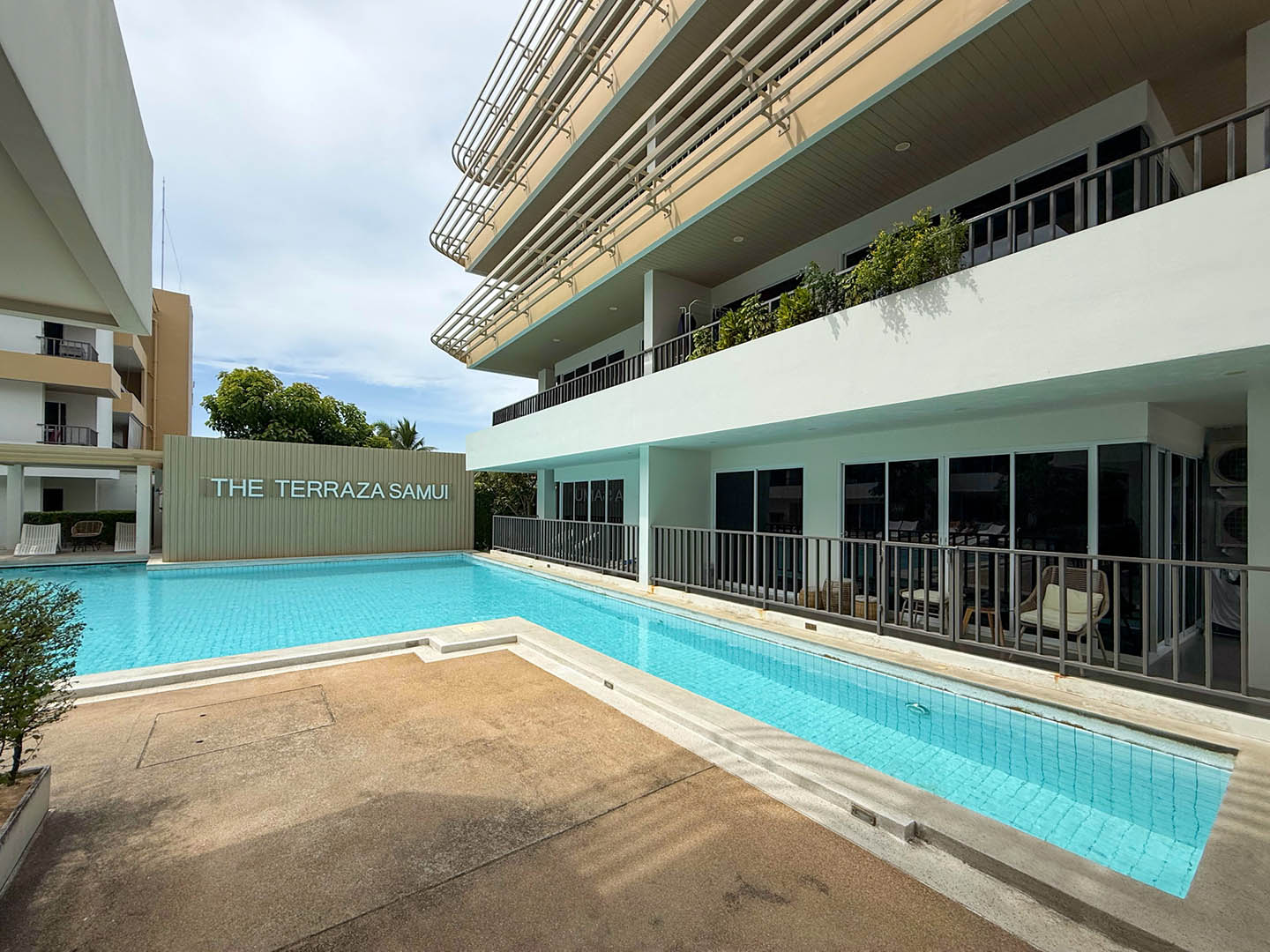 The Terraza Condominium – Foreign Freehold 1 Bedroom Pool Access Unit in Lamai for sale: The Terraza Condominium – Foreign Freehold 1 Bedroom Pool Access Unit in Lamai for sale