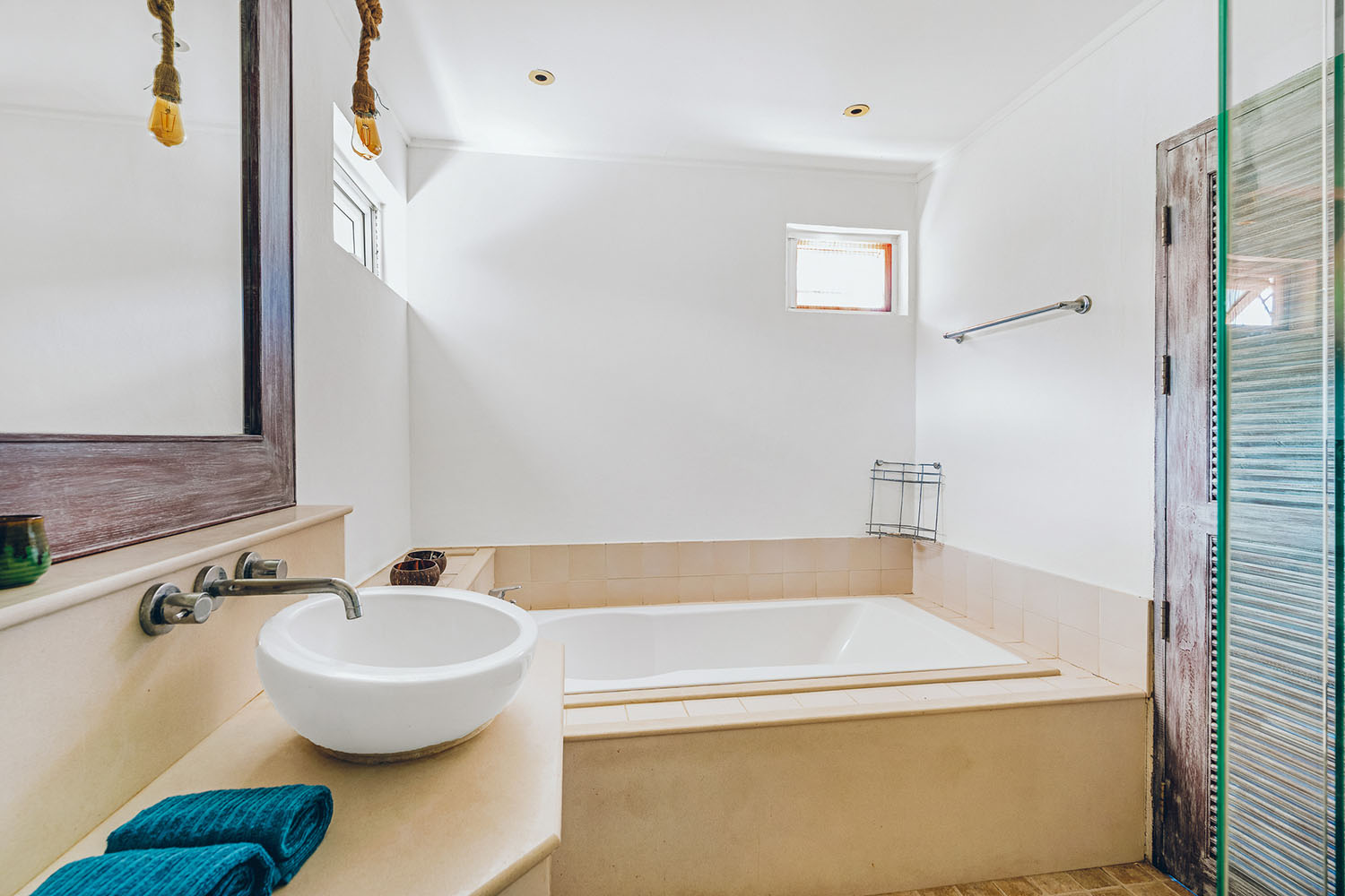 Tongson Beachfront Villa – 3 Bedroom Beachfront Villa in Tongson Bay for Sale