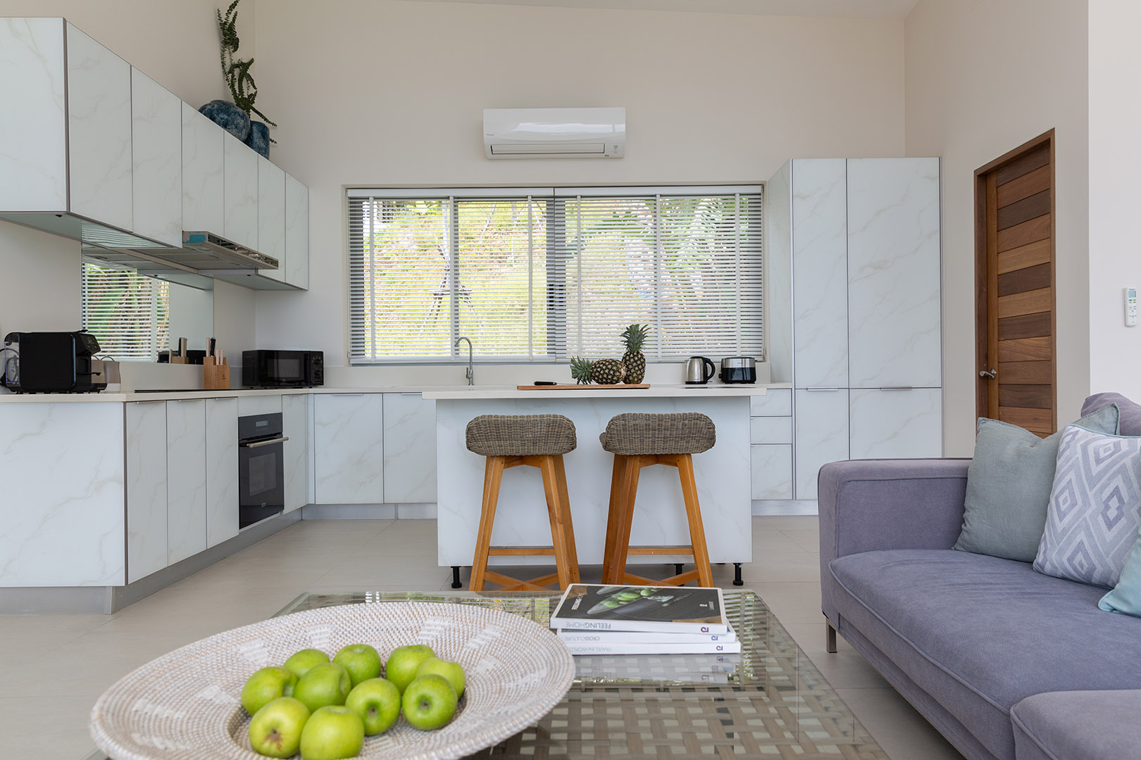 Oasis Samui – Modern 4 Bedroom Seaview Pool Villa in Lamai for sale