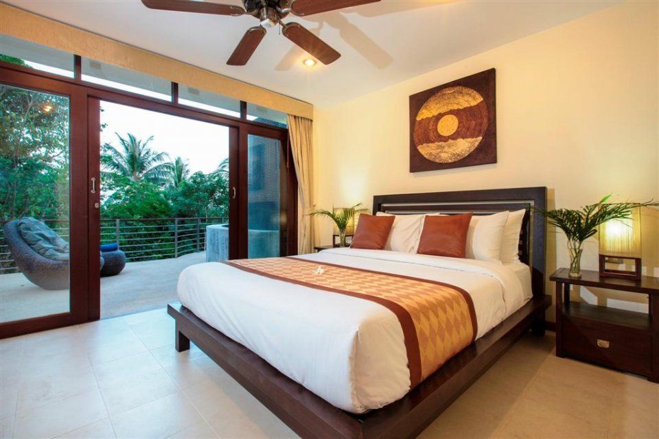 Five bedroom sea view villa in Bang Por