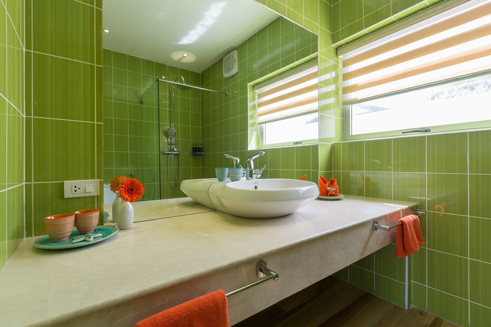 Villa Mojito – Beachside 5 Bedroom Pool Villa in Ban Tai for sale