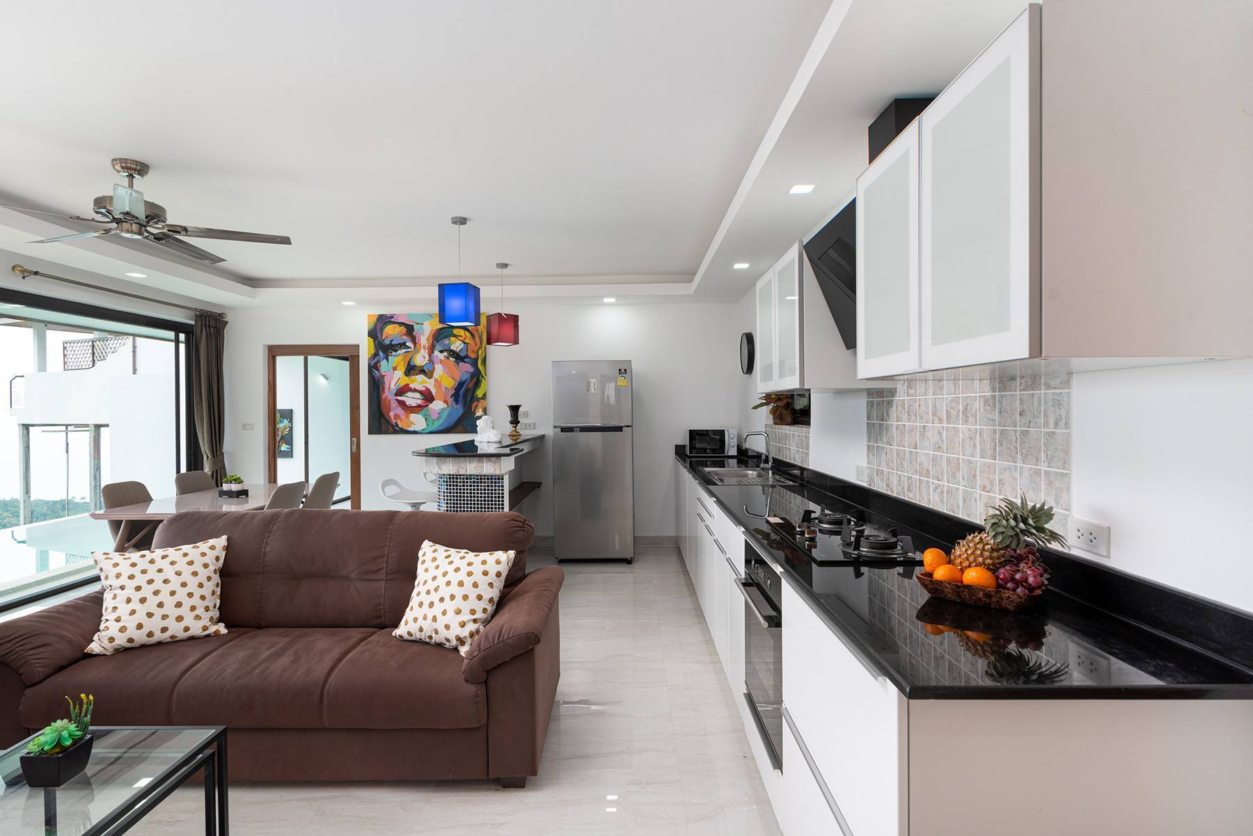 (SOLD) 2 bedroom sea-view apartment Re-Sale in Lamai